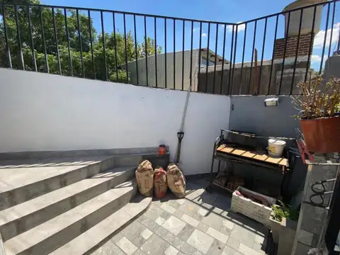 Depto Tipo Casa 3 ambientes con 1 baño