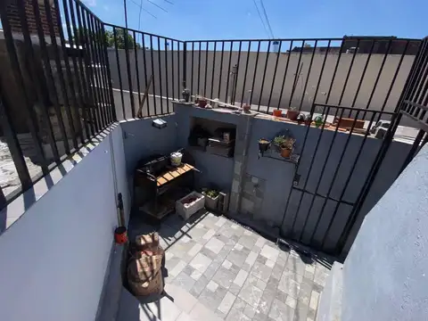 VENTA PH 3 AMBIENTES CON PATIO CIUDADELA