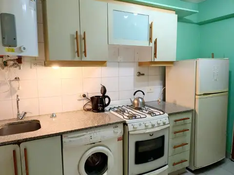 COMODO Y LUMINOSO MONOAMBIENTE