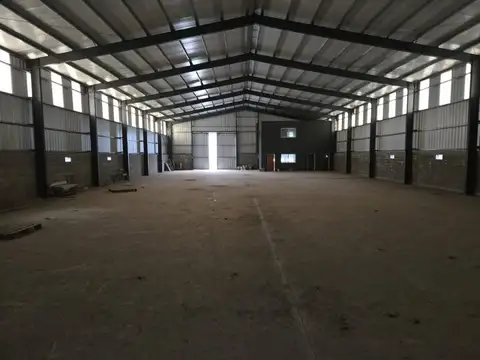 Galpón de 1200 Park Industrial