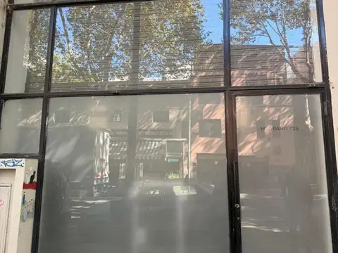 PALERMO - LOCAL COMERCIAL - AV MEDRANO AL 1100
