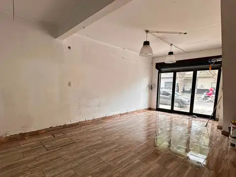 ALQUILER LOCAL COMERCIAL PABLO PODESTA 55 M2