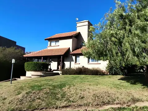 Casa en Venta en Las Cascadas, USD 158.000