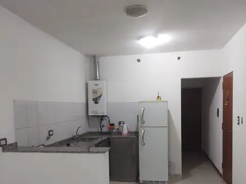 ALQUILER DEPARTAMENTO UN DORMITORIO SOBRE AVENIDA OV.LAGOS