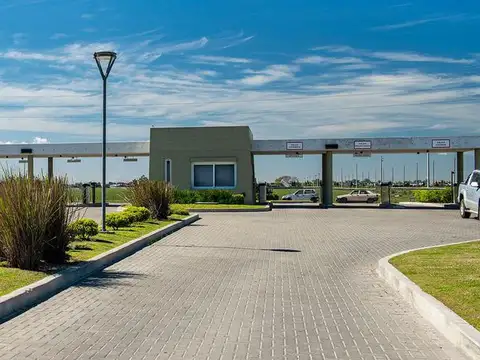 Terreno en Venta en Countries y Barrios Cerrados en San Vicente, USD 15.000