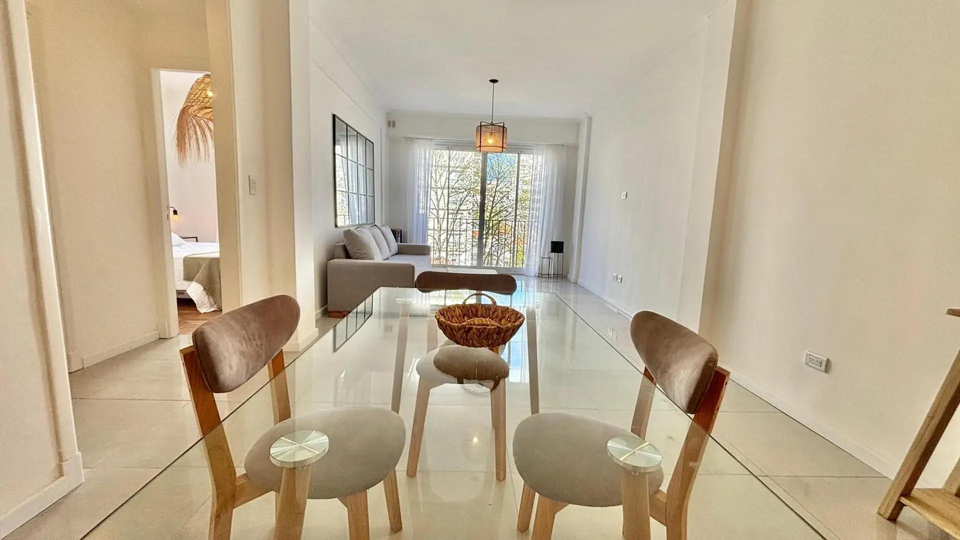 Departamento reciclado a nuevo 3 ambientes, 75m² con balcón al frente