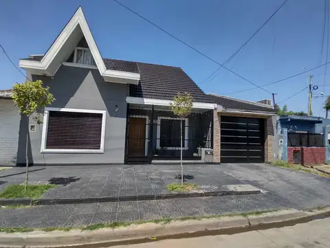 Casa  en venta en Gregorio De Laferrere