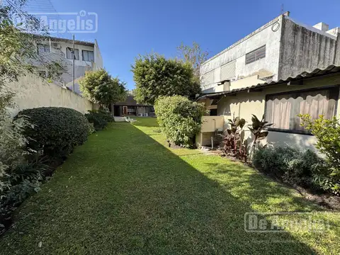 Terreno en Venta 49  mts Fondo
