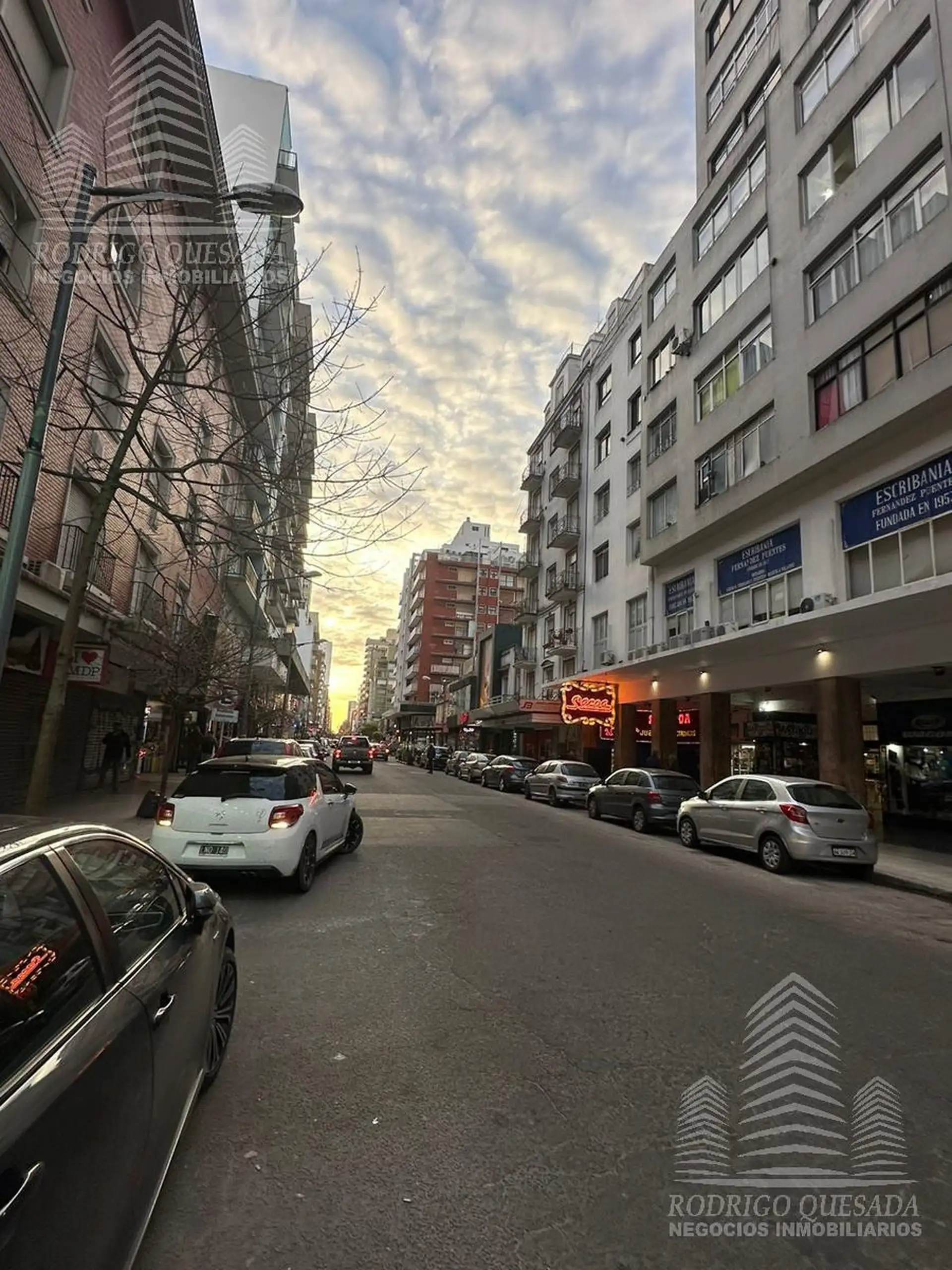 Dpto 2amb y medio c/cochera, en pleno centro de Mar Del Plata!! Edificio Sacoa.