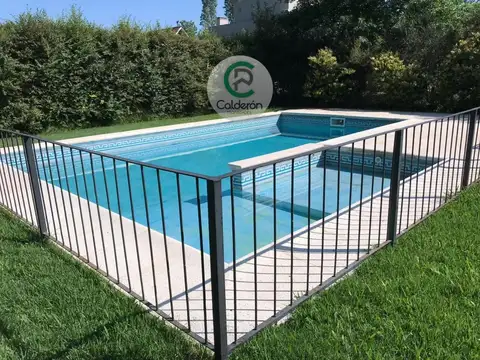 Casa en Venta en Campos De Alvarez, USD 350.000