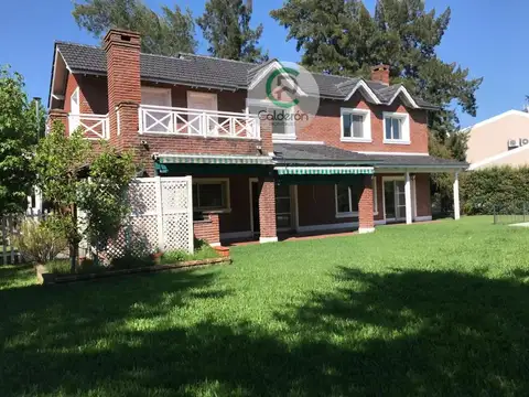 Casa en Venta Barrio Cerrado Campos de Alvarez