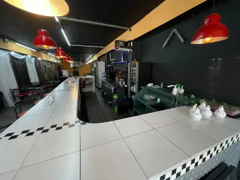 Avenida Adolfo Alsina 1300