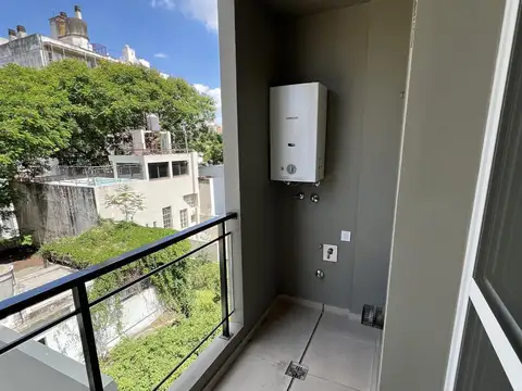 Excelente ubicación.  Cerca de todo. Piscina y Quincho.