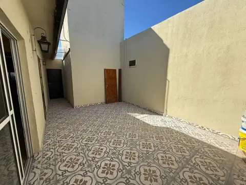 Depto Tipo Casa en Venta de 1 dormitorio