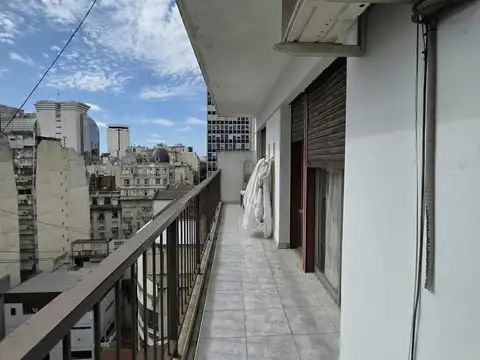 Venta departamento 4 amb con balcón y cochera en Retiro