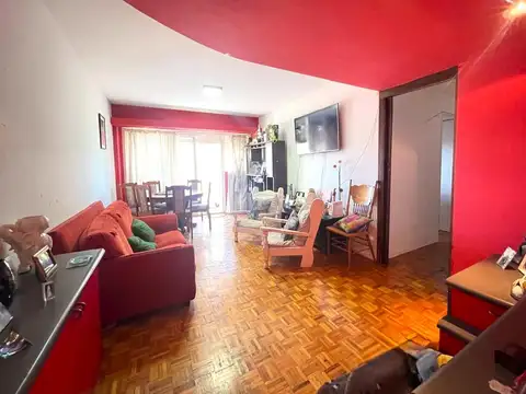 AVDA. CORRIENTES 5248 9