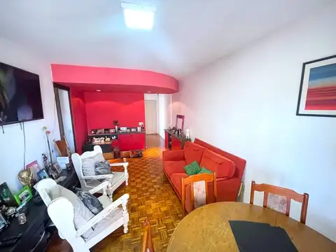 INCREIBLE 4 AMBIENTES CON DEPENDENCIA AL FRENTE EN EL CORAZON DE VILLA CRESPO