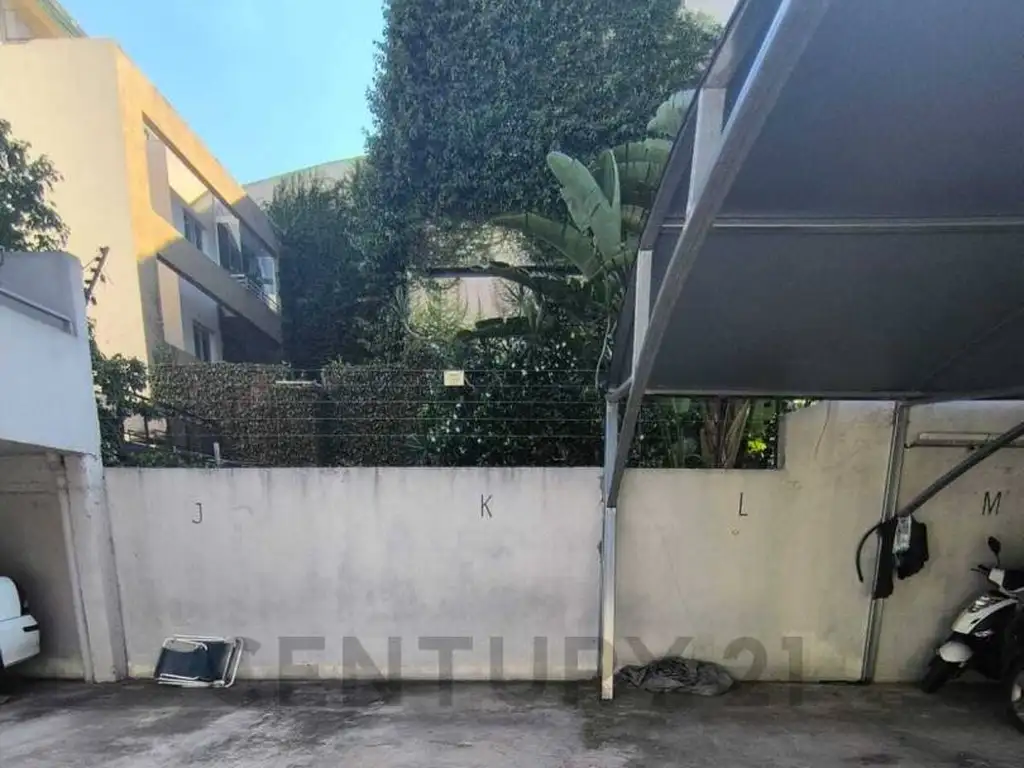 Nuñez 5300, Piso 0