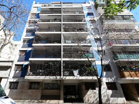 Departamento Venta 4 ambientes con dependencia en Almagro venta