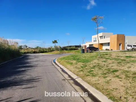 Lote en venta barrio Riberas Puertos Escobar