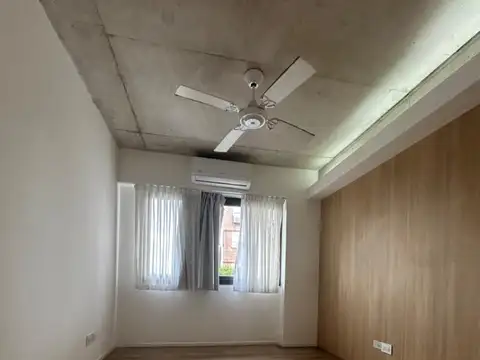 Departamento en Alquiler en Villa del Parque, $ 850.000