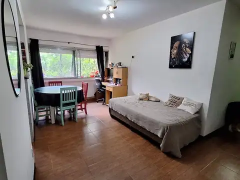 Teniente General Eduardo Racedo 5800