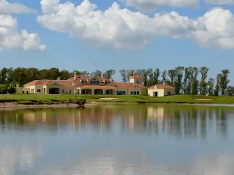 Terreno en Venta en Área 60, USD 13.000
