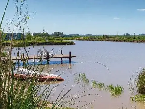 Terreno en venta - 1500mts2 - Campos de La Enriqueta, La Plata