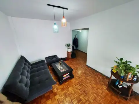 APTO CREDITOS, Dpto de 3 dormitorios con cochera Maipu 714