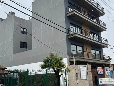 Semipiso Frente y Contrafrente de 3 amb. a Estrenar