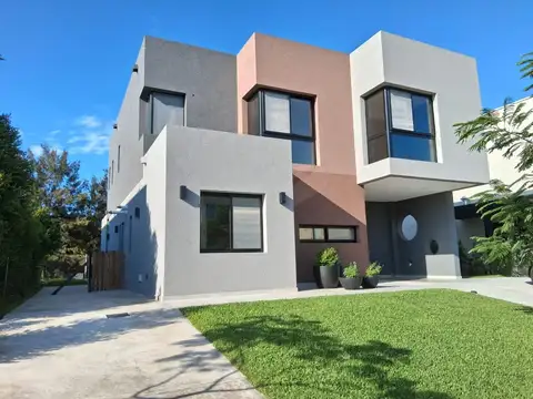 Casa en Venta de 5 dormitorios