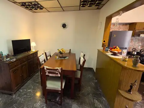 Leguizamón al 900