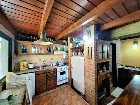 HERMOSA CASA CON PISCINA A TERMINAR