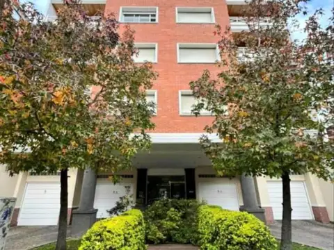 DEPARTAMENTO EN VENTA CASTELAR NORTE
