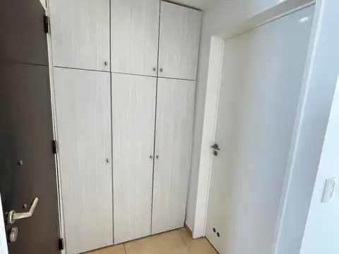 Av. Gral. Mosconi 2300