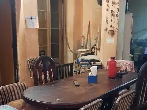 PH en venta - 4 dormitorios 2 baños - 138mts2 - Floresta