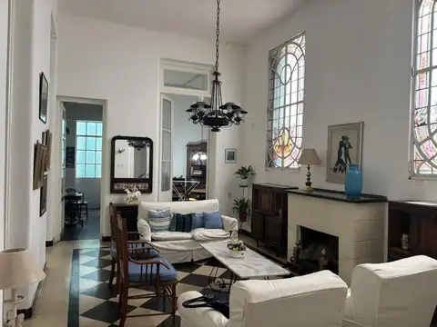 Casa 6 ambientes con 1 baño