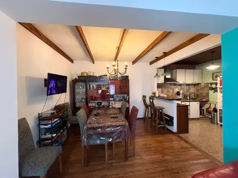 Casa 3 ambientes con 1 baño