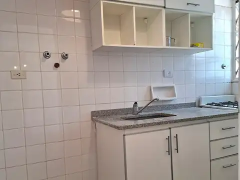 Departamento en Alquiler en Martínez Vías / Santa Fe, $ 650.000