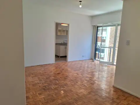 Departamento en Alquiler en Martínez Vías / Santa Fe, $ 650.000