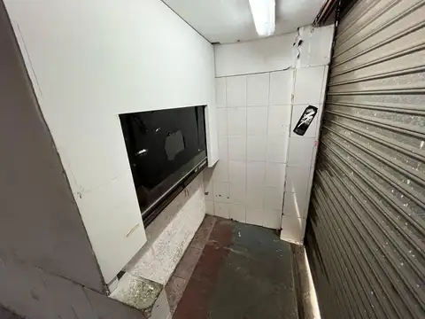 Galpon en Venta en Jose Leon Suarez, USD 310.000