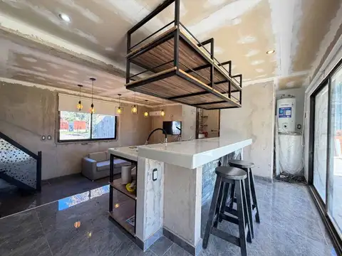 Casa 3 ambientes con 1 baño