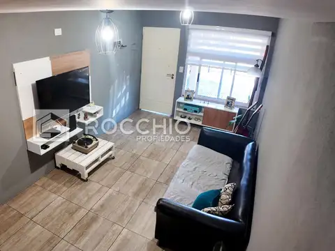 Depto Tipo Casa en Venta con 1 cocheras