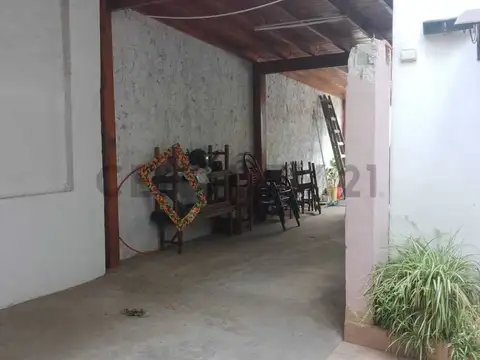 Atahualpa 3700, Piso 0