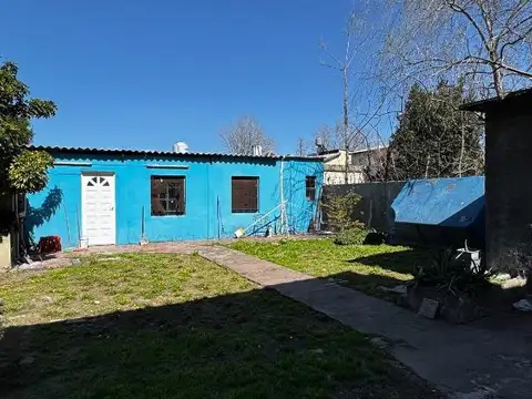 CASA EN VENTA - MERLO NORTE