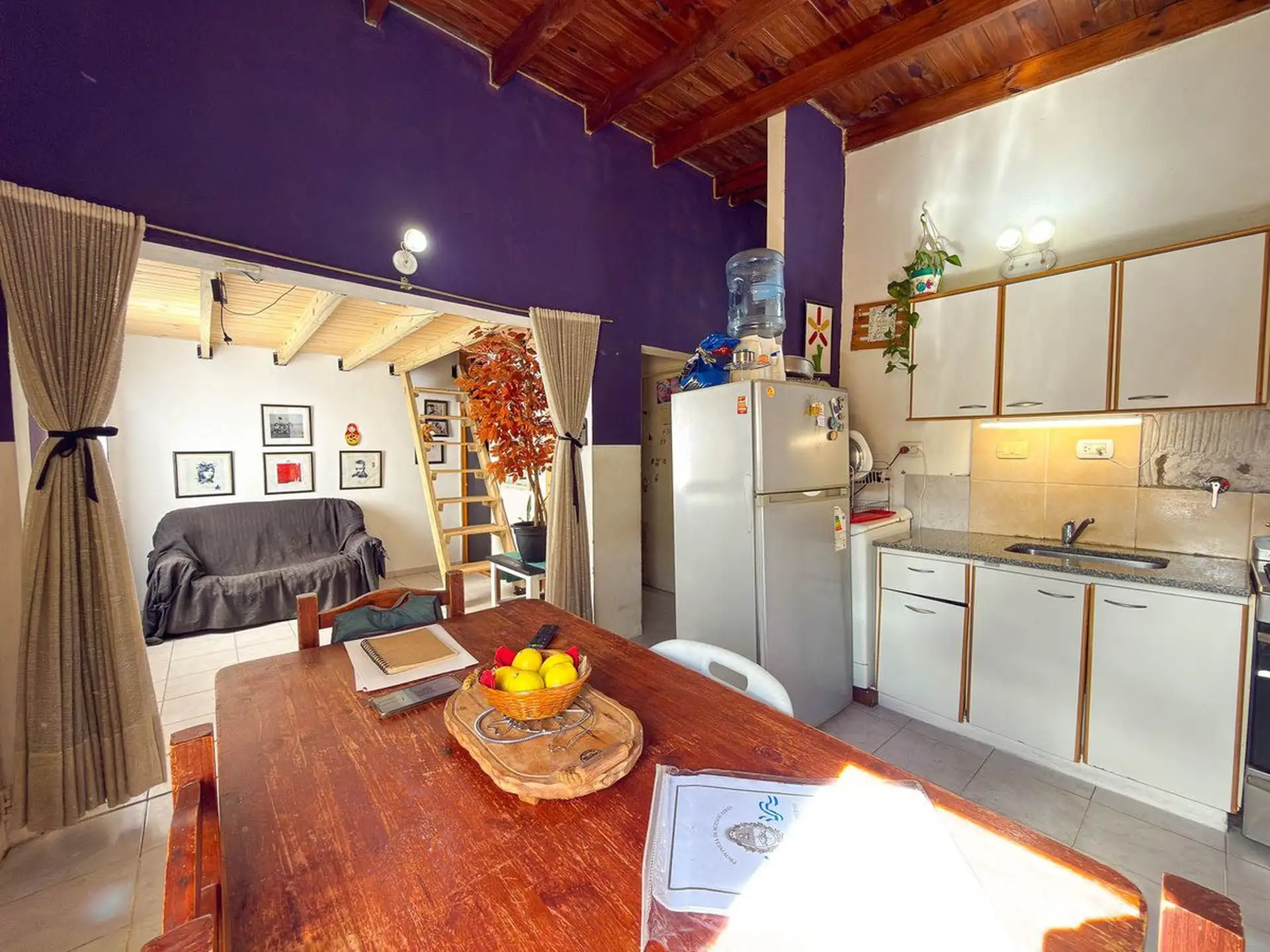 Casa 2 dorm, 100m² en Los Tulipanes, con cochera y patio