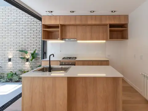 Casa 4 ambientes con 3 baños