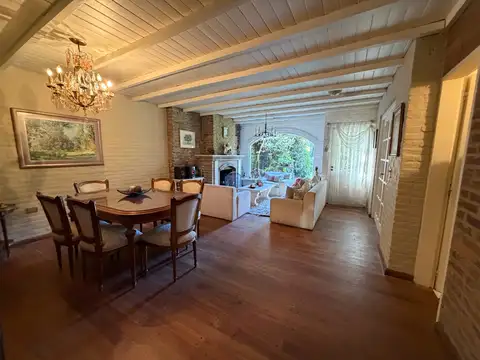 Casa en Venta en La Horqueta, USD 445.000