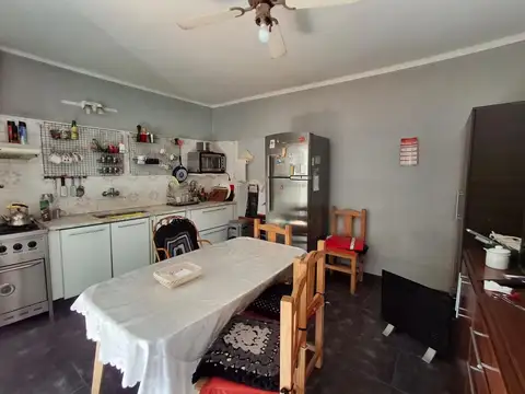 Depto Tipo Casa en Alquiler de 3 dormitorios