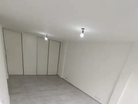 Departamento en Alquiler con 1 cochera